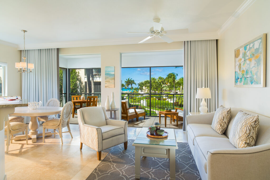 Hotel Dining and Living Room with property grounds and ocean view