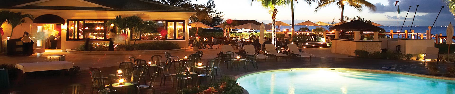 Hemingways Restaurant on Grace Bay Beach | The Sands on Grace Bay